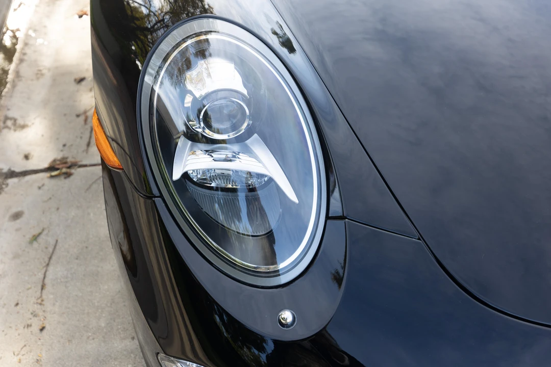 2013 Porsche 991 Carrera - Image 30 of 31