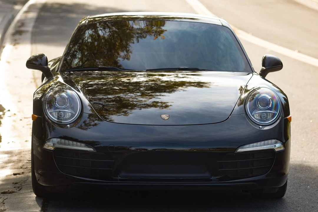 2013 Porsche 991 Carrera - Image 2 of 31