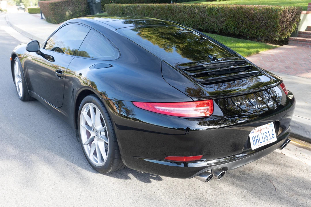2013 Porsche 991 Carrera - Image 16 of 31