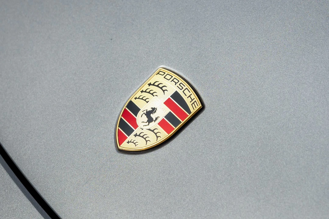 2013 Porsche 991 Carrera - Image 11 of 31