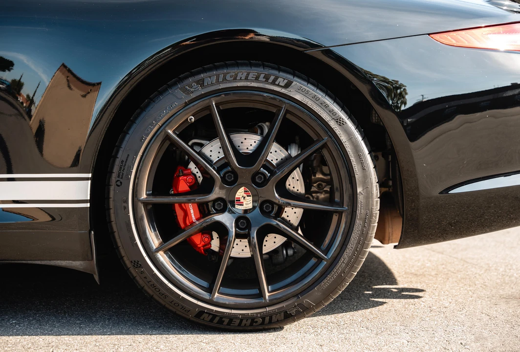 2013 Porsche 991 Carrera - Image 17 of 31