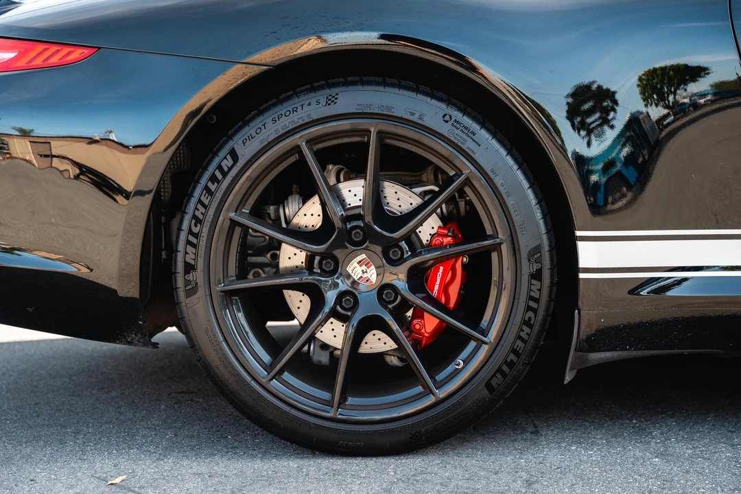2013 Porsche 991 Carrera - Image 18 of 31