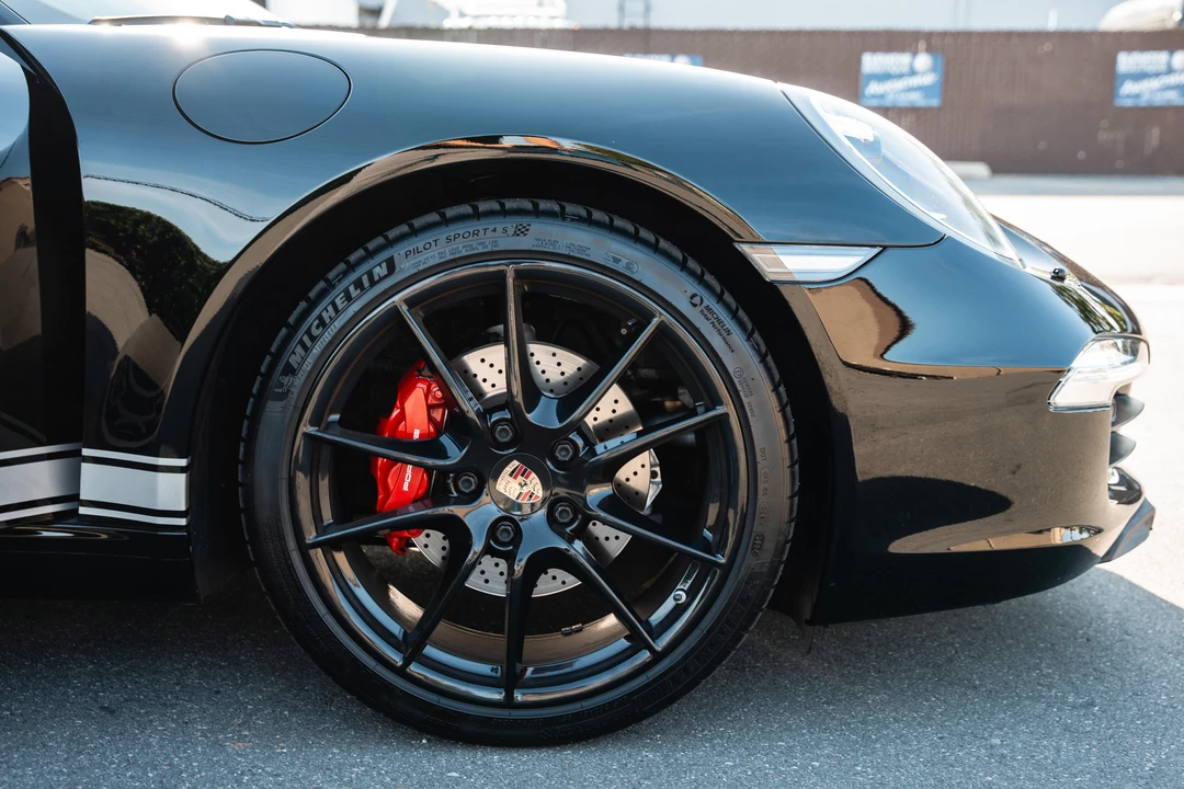 2013 Porsche 991 Carrera - Image 19 of 31