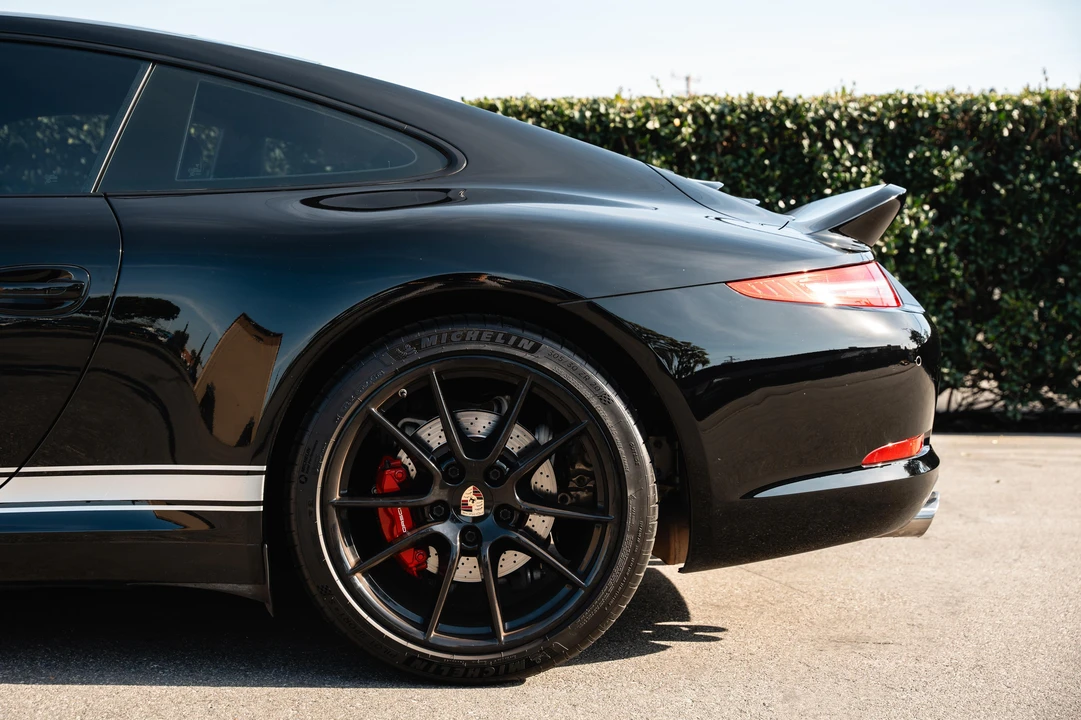 2013 Porsche 991 Carrera - Image 12 of 31