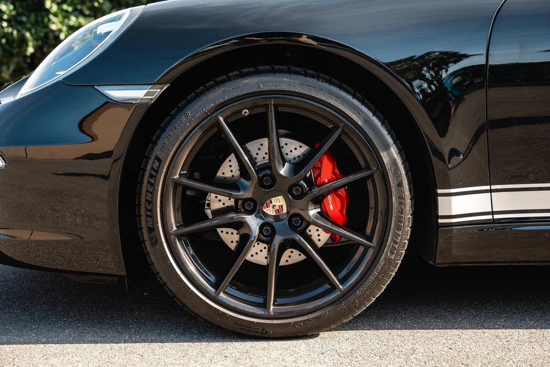 2013 Porsche 991 Carrera - Image 16 of 31