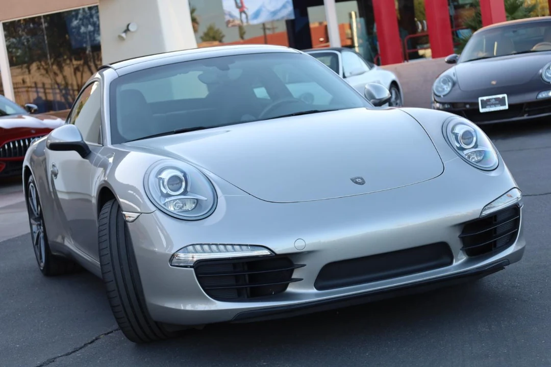 2013 Porsche 991 Carrera - Image 2 of 31