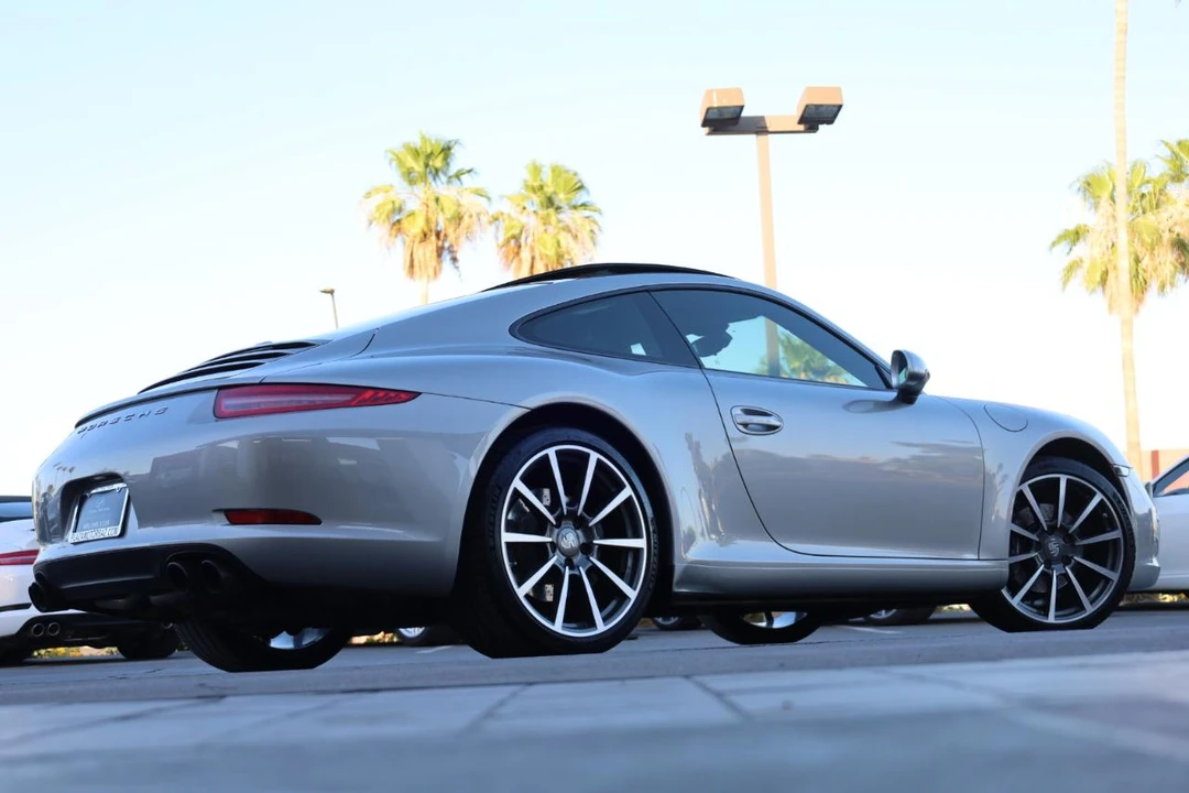 2013 Porsche 991 Carrera - Image 19 of 31