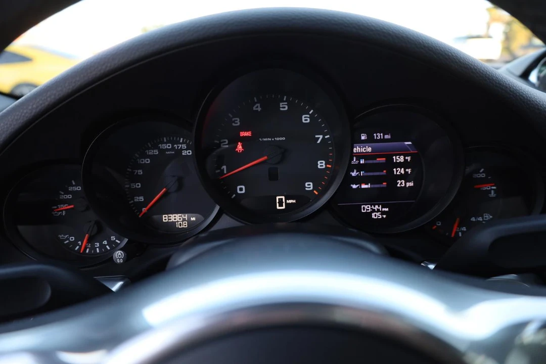 2013 Porsche 991 Carrera - Image 28 of 31