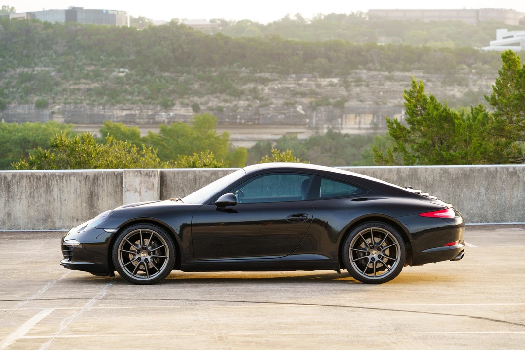 2013 Porsche 991 Carrera - Image 7 of 31