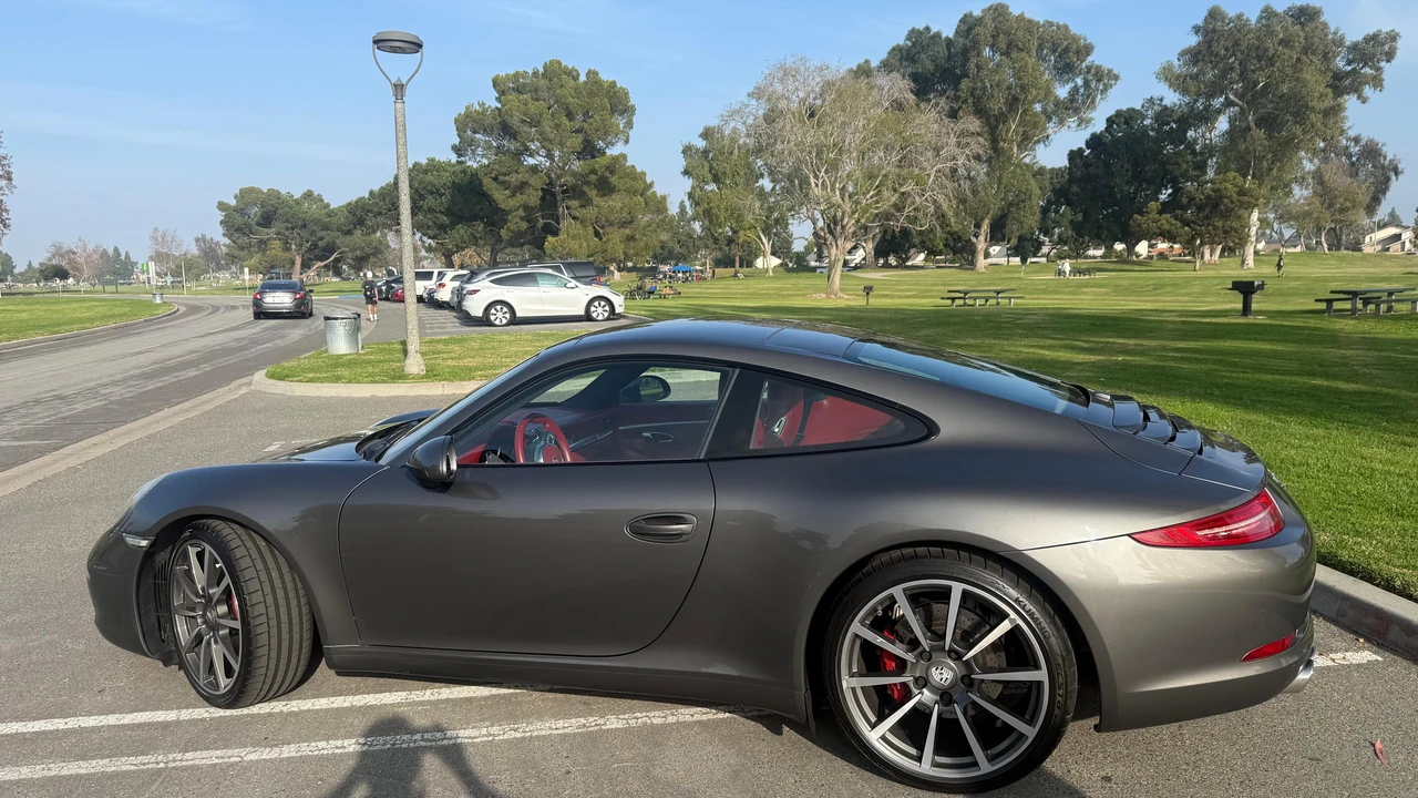 2013 Porsche 991 Carrera - Image 20 of 31