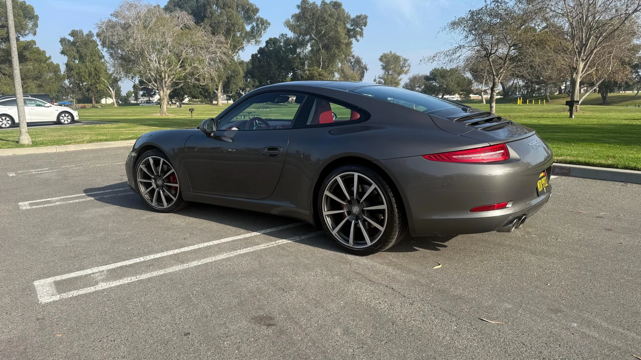 2013 Porsche 991 Carrera - Image 21 of 31