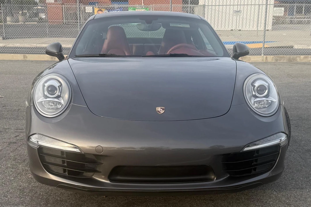 2013 Porsche 991 Carrera - Image 2 of 31