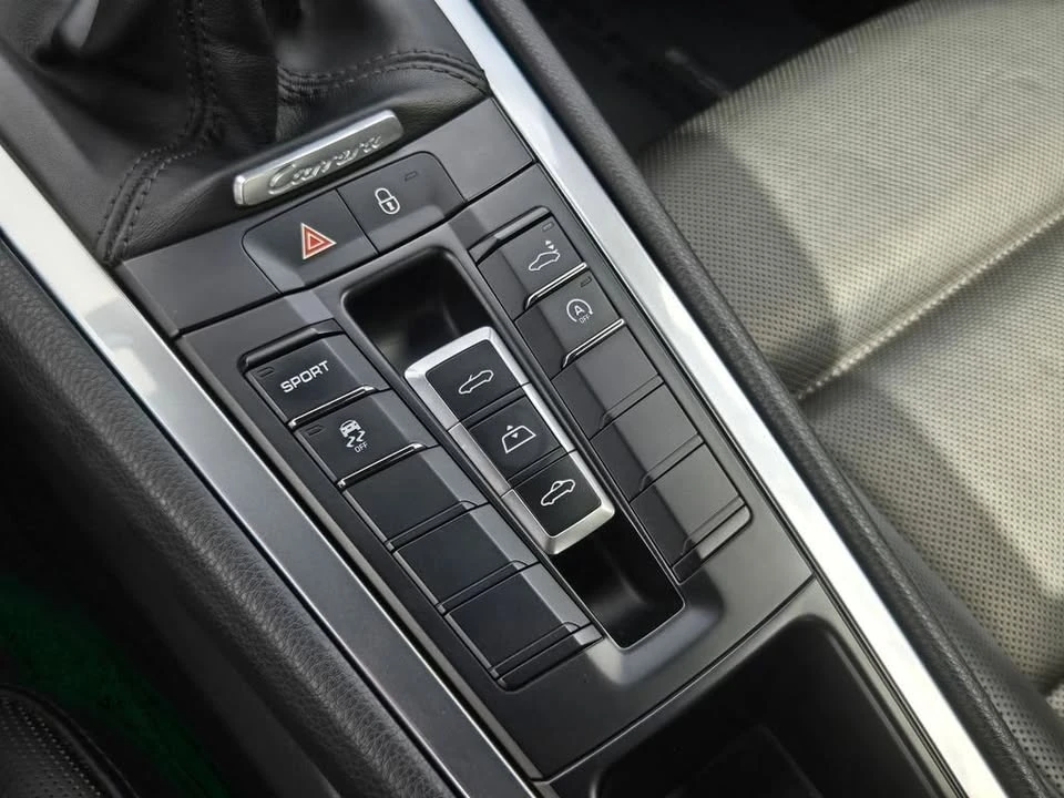 2013 Porsche 991 Carrera - Image 16 of 20