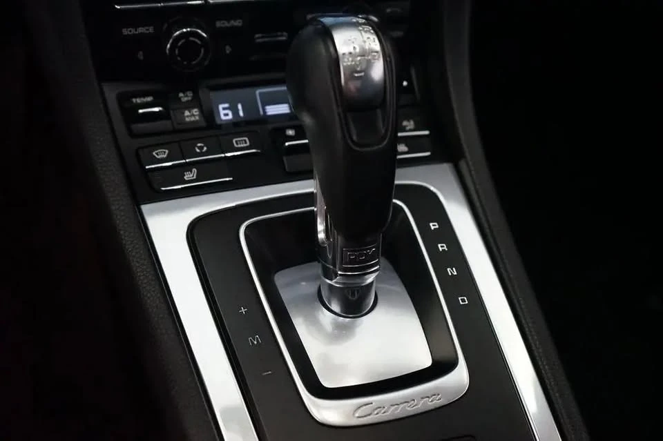 2013 Porsche 991 Carrera - Image 9 of 20