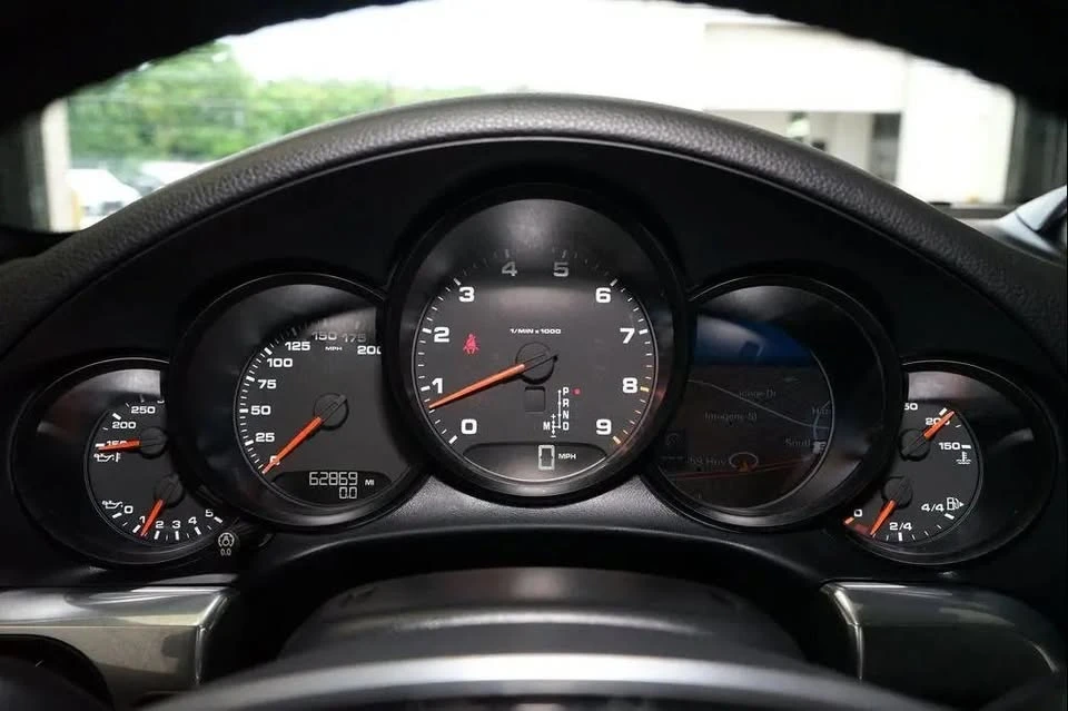 2013 Porsche 991 Carrera - Image 6 of 20