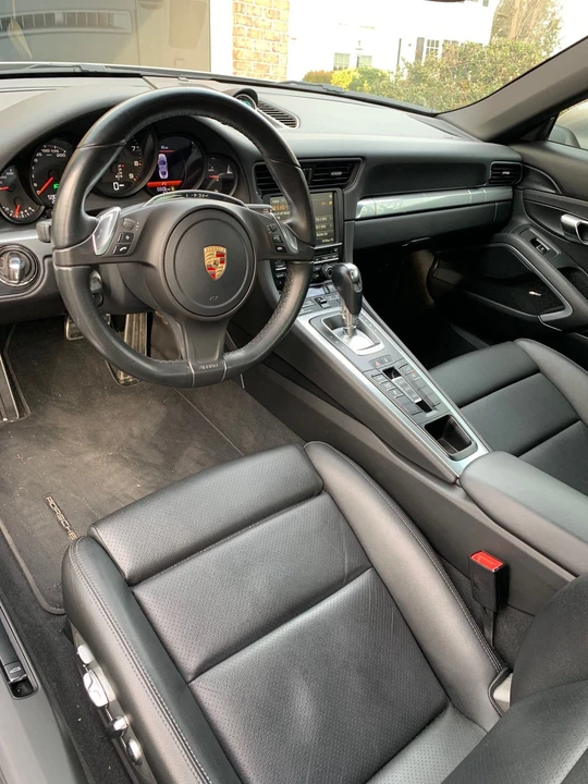 2013 Porsche 991 Carrera - Image 9 of 12