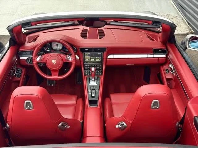 2013 Porsche 991 Carrera S - Image 8 of 10