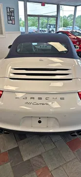 2013 Porsche 911 Carrera S Cabriolet 2D
