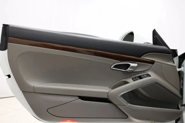2013 Porsche 991 Carrera S - Image 12 of 12