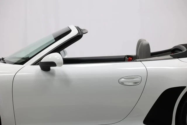 2013 Porsche 991 Carrera S - Image 9 of 12