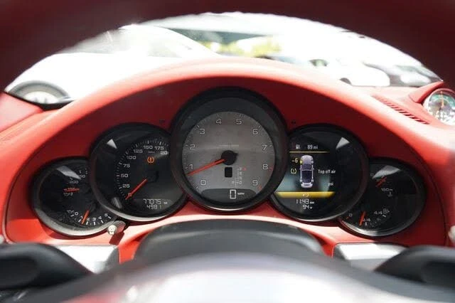 2013 Porsche 991 Carrera S - Image 27 of 31