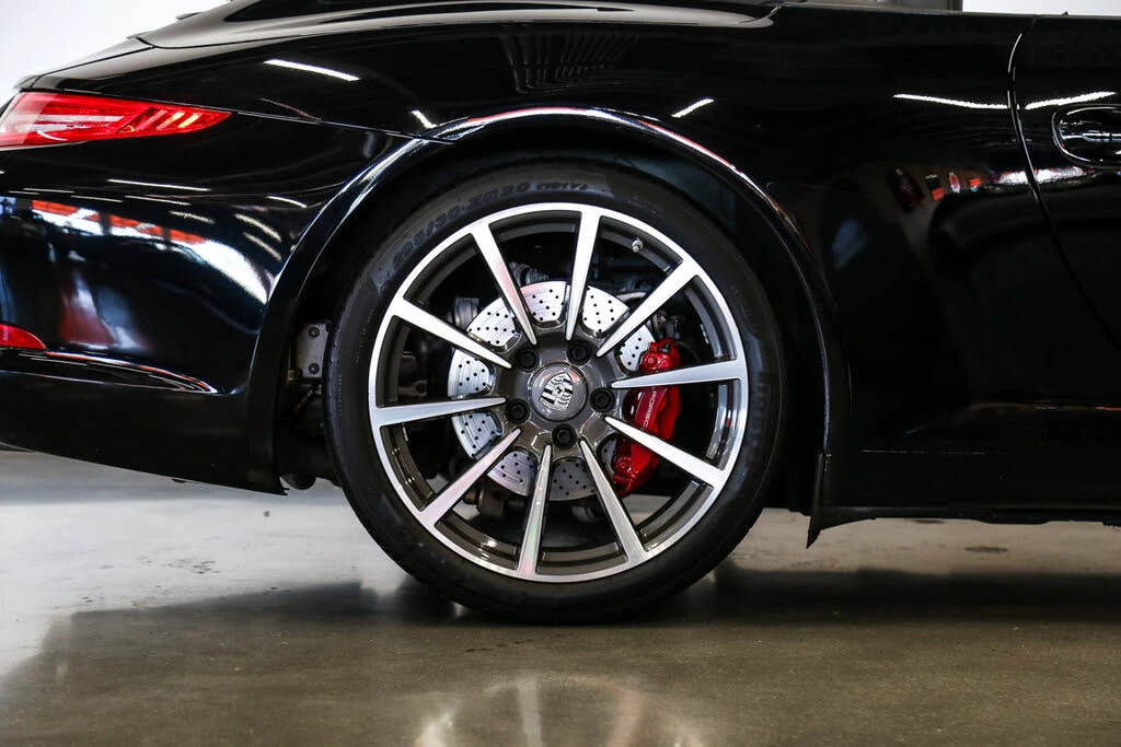 2013 Porsche 991 Carrera S - Image 16 of 31