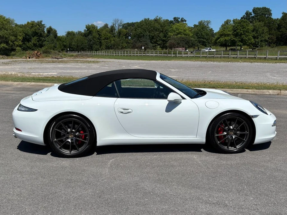 2013 Porsche 991 Carrera S - Image 16 of 31