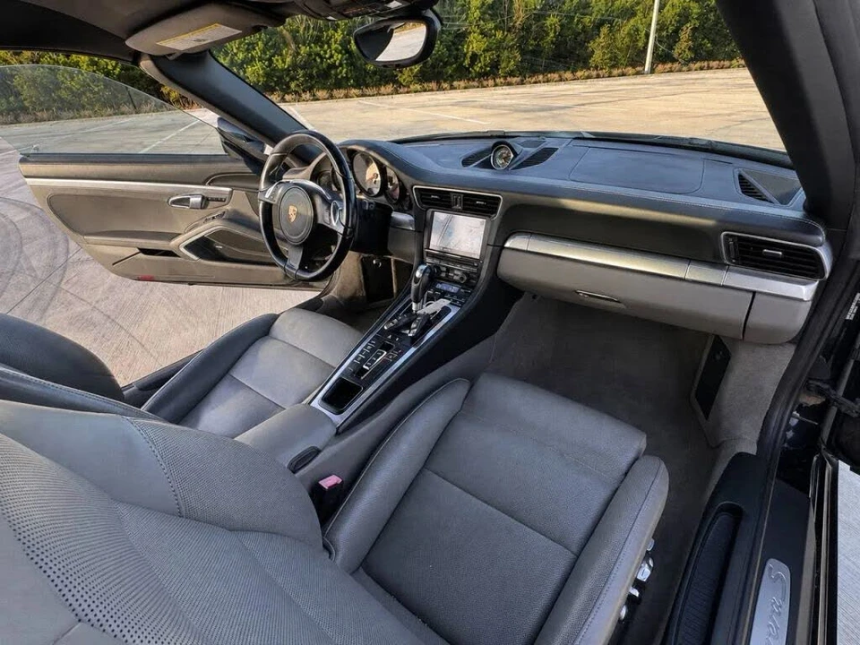 2013 Porsche 991 Carrera S - Image 19 of 25