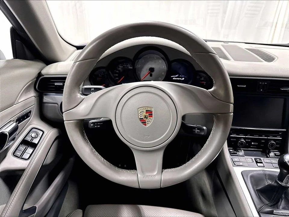 2013 Porsche 991 Carrera S - Image 16 of 31