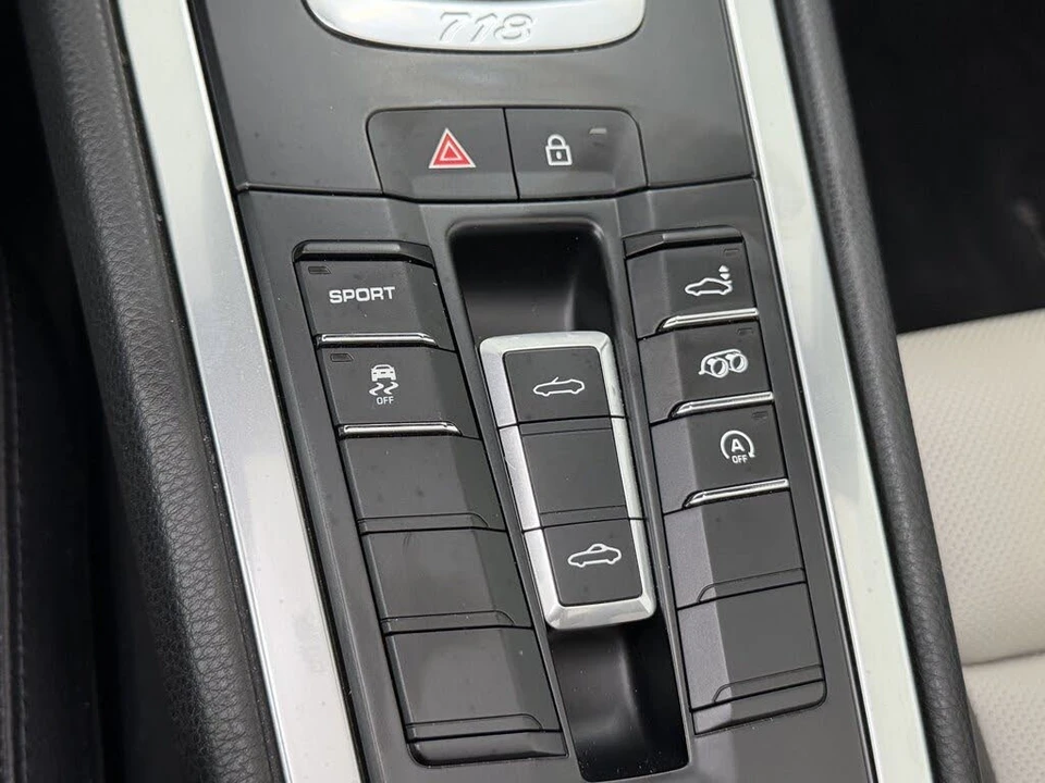 2013 Porsche 991 Carrera S - Image 24 of 30