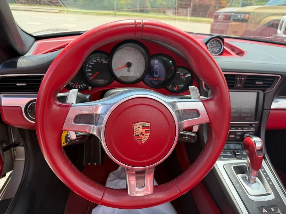 2013 Porsche 991 Carrera S - Image 16 of 17