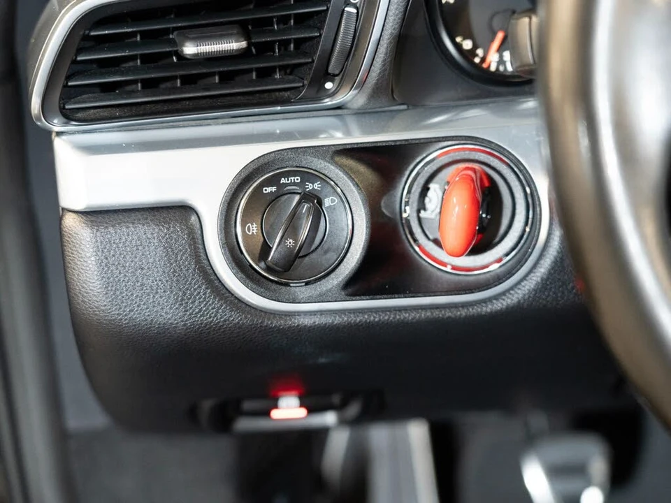 2013 Porsche 991 Carrera S - Image 24 of 26