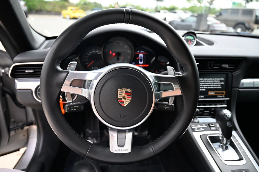 2013 Porsche 991 Carrera S - Image 25 of 31