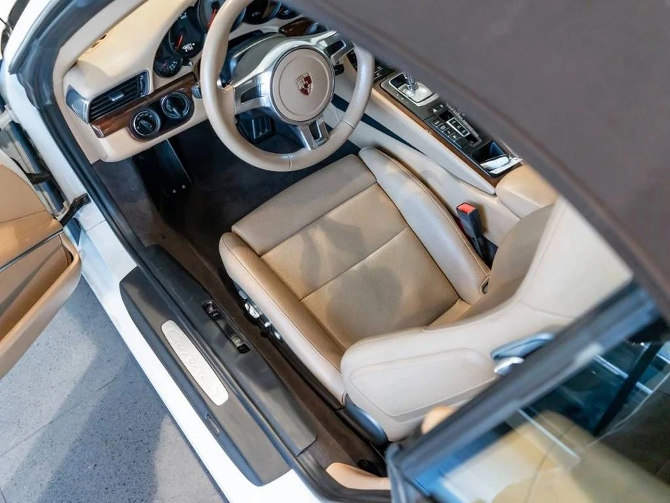 2013 Porsche 991 Carrera S - Image 4 of 5