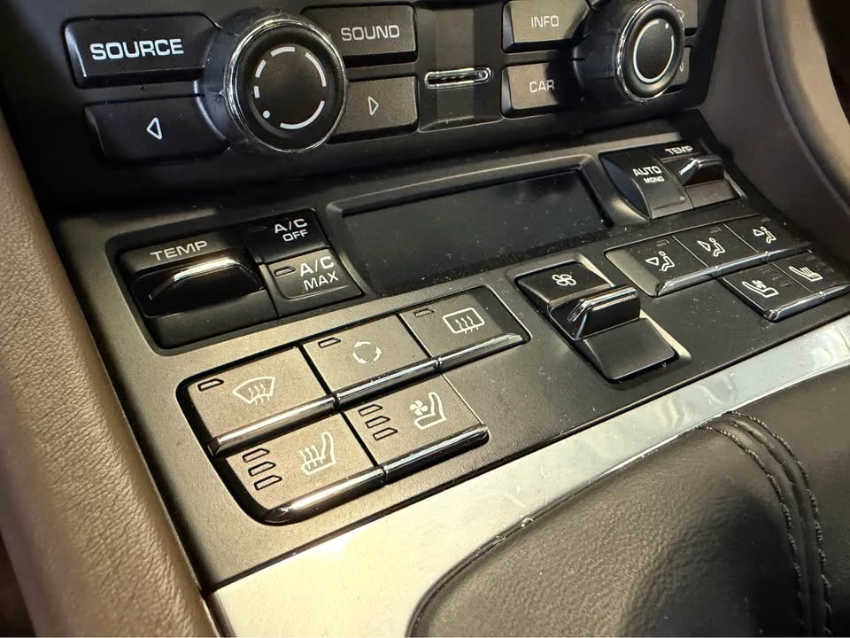 2013 Porsche 991 Carrera S - Image 7 of 14