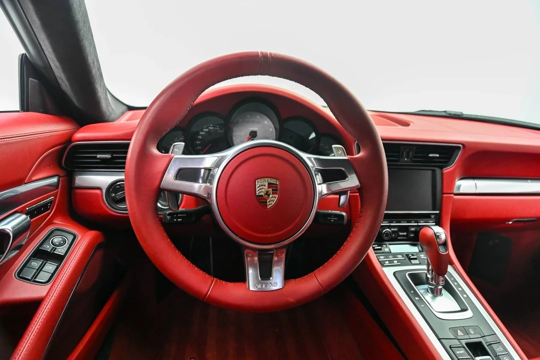 2013 Porsche 991 Carrera S - Image 21 of 24