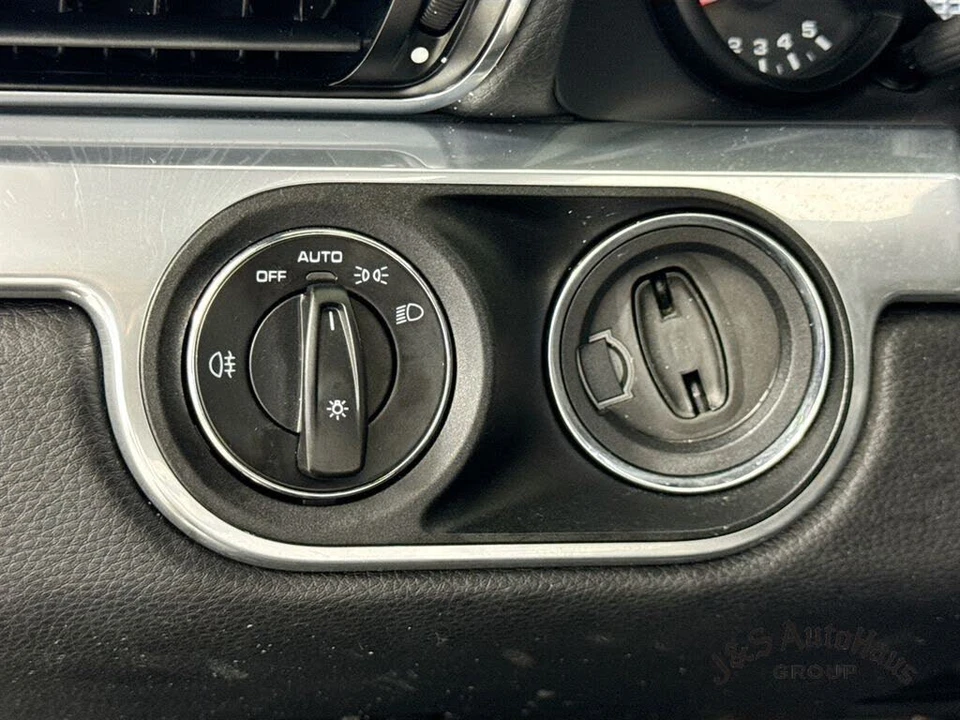 2013 Porsche 991 Carrera S - Image 10 of 31