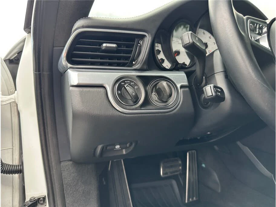 2013 Porsche 991 Carrera S - Image 20 of 31