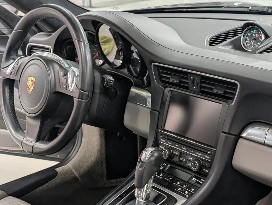 2013 Porsche 991 Carrera S - Image 30 of 31