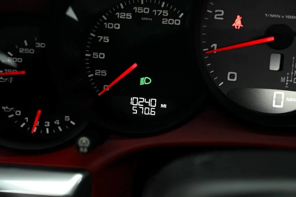 2013 Porsche 991 Carrera S - Image 26 of 28