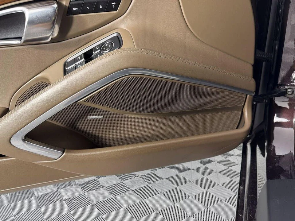 2013 Porsche 991 Carrera S - Image 24 of 30