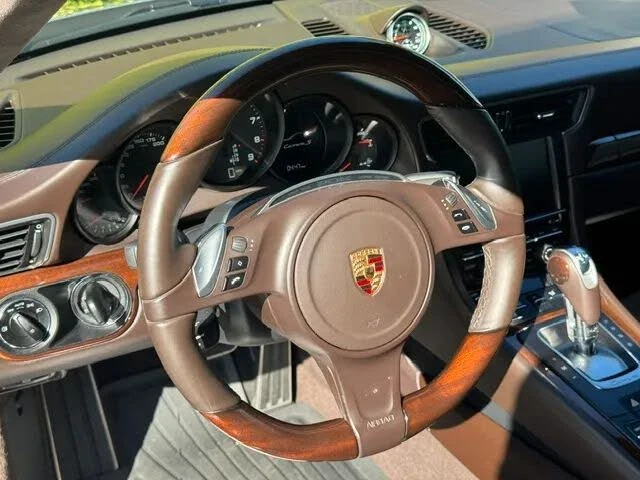 2013 Porsche 991 Carrera S - Image 28 of 31