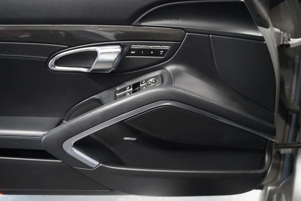 2013 Porsche 991 Carrera S - Image 28 of 31