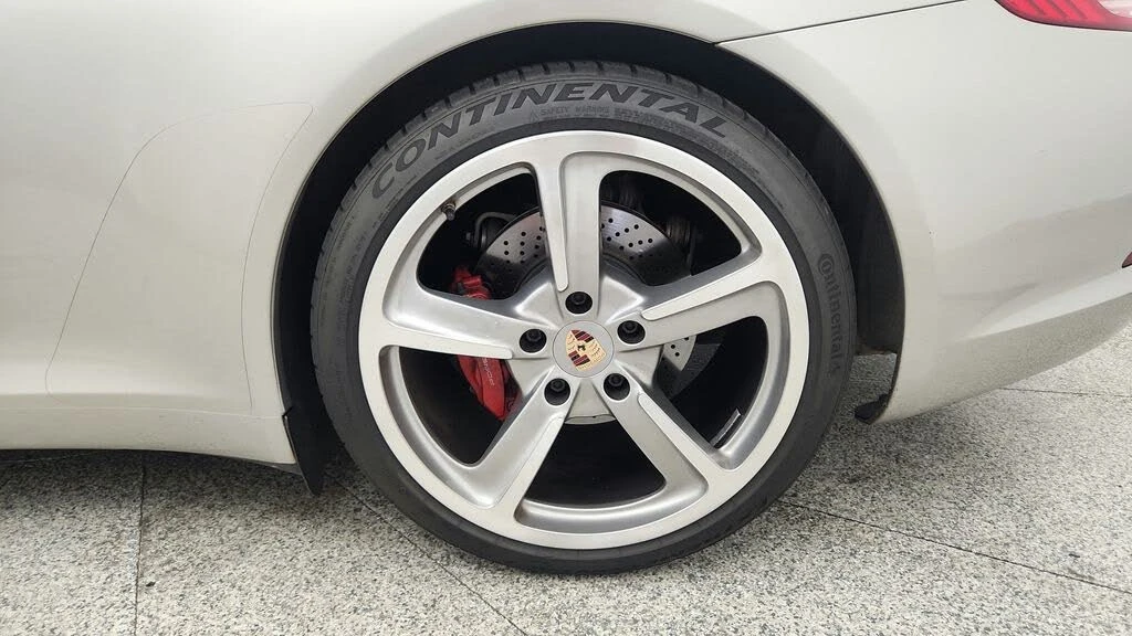 2013 Porsche 991 Carrera S - Image 16 of 31