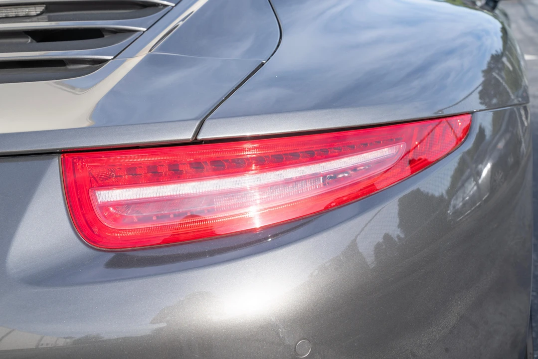 2013 Porsche 991 Carrera S - Image 16 of 31