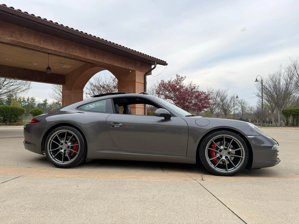 2013 Porsche 991 Carrera S - Image 24 of 31