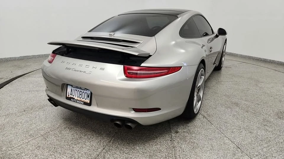2013 Porsche 991 Carrera S - Image 19 of 20