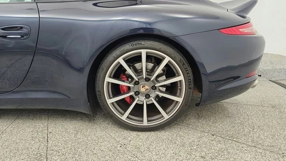 2013 Porsche 991 Carrera S - Image 19 of 20