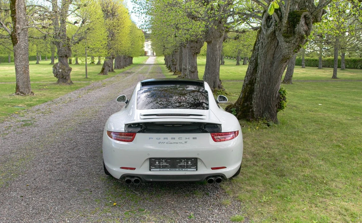 2012 Porsche 991 Carrera S - Image 7 of 30