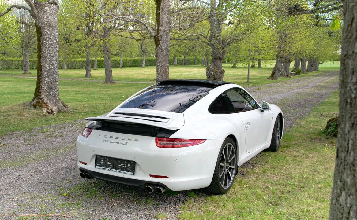 2012 Porsche 991 Carrera S - Image 12 of 30